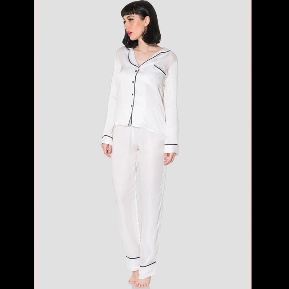 Betty and Veronica 2 piece pajama set - Picture 1 of 7